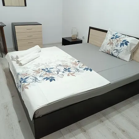 One-bedroom Apartment-14 Filip Makedonski 49b *