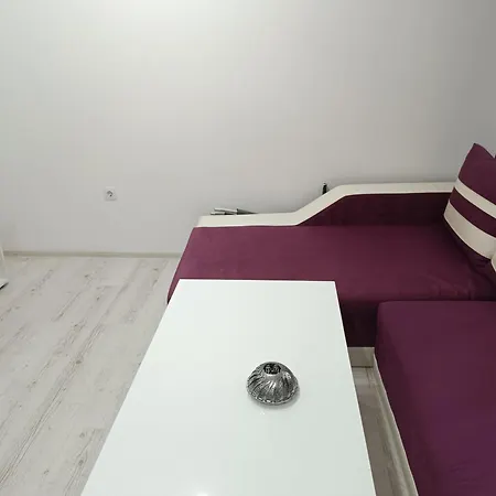 One-bedroom Apartment-14 Filip Makedonski 49b